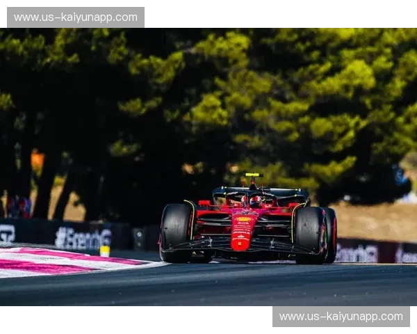 F1赛车即时情报：掌握赛道脉动的第一手信息